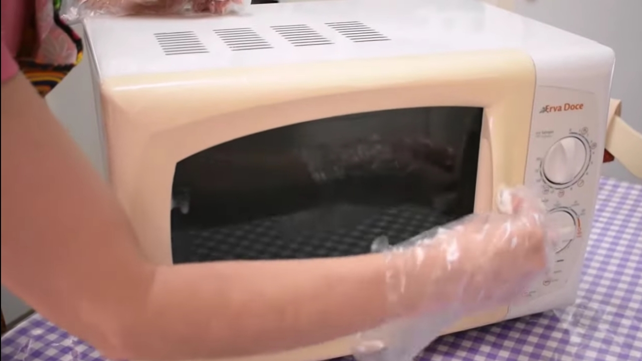 Como blanquear el plástico y dejar los electrodomésticos como nuevos