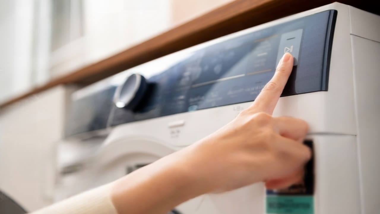 ¿A que hora poner la lavadora hoy? Precio de la luz Viernes 5 de Enero de 2024